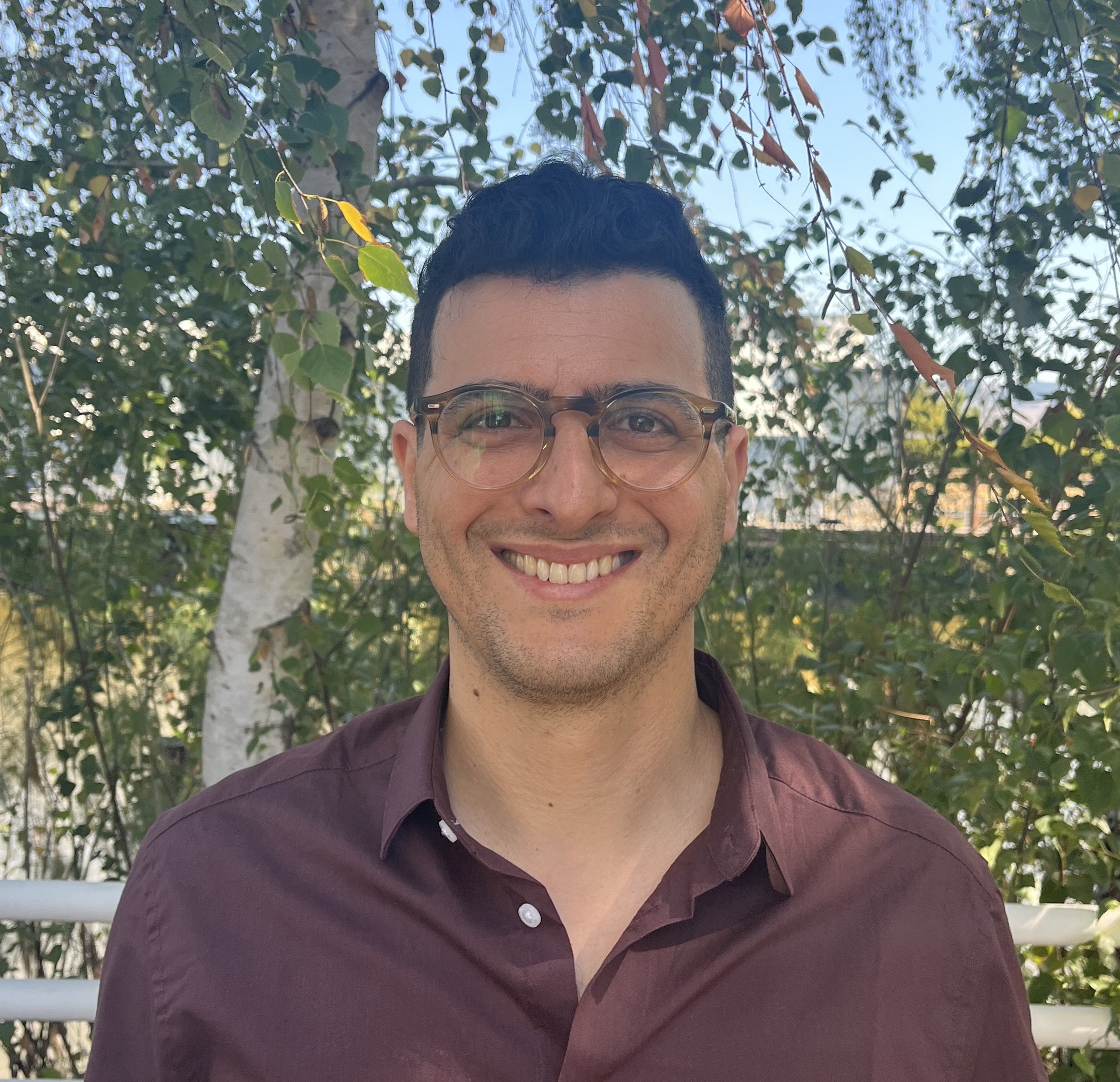 zvi pardes director of marketing