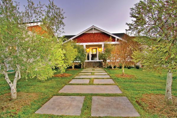 Residential treatment campus at Muir Wood Teen Treatment center Makena House